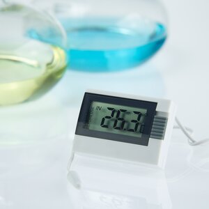 Digitales Thermometer